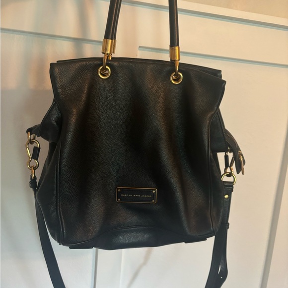 MARC by Marc Jacobs Black Leather Satchel Handbag - Picture 2 of 11